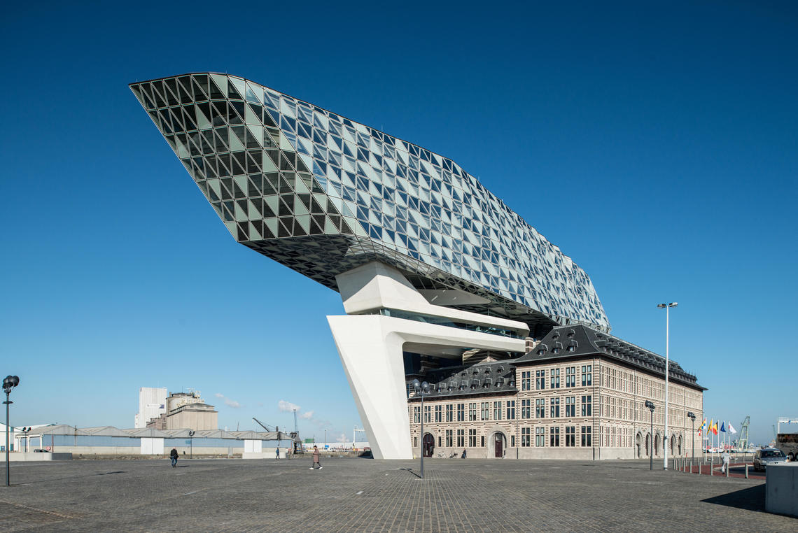 De Haven van Antwerpen en het Havenhuis van Zaha Hadid