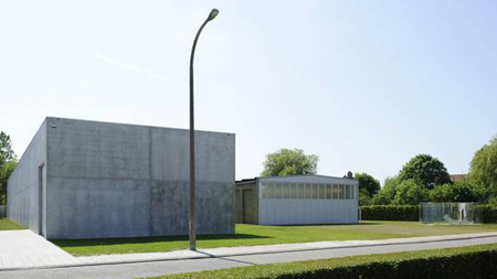 Oostende: Het "Spilliaert Huis" en de Vanmoerkerke Collectie