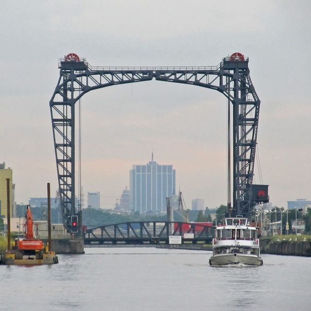 OVER HET WATER van Brussel naar Vilvoorde en terug